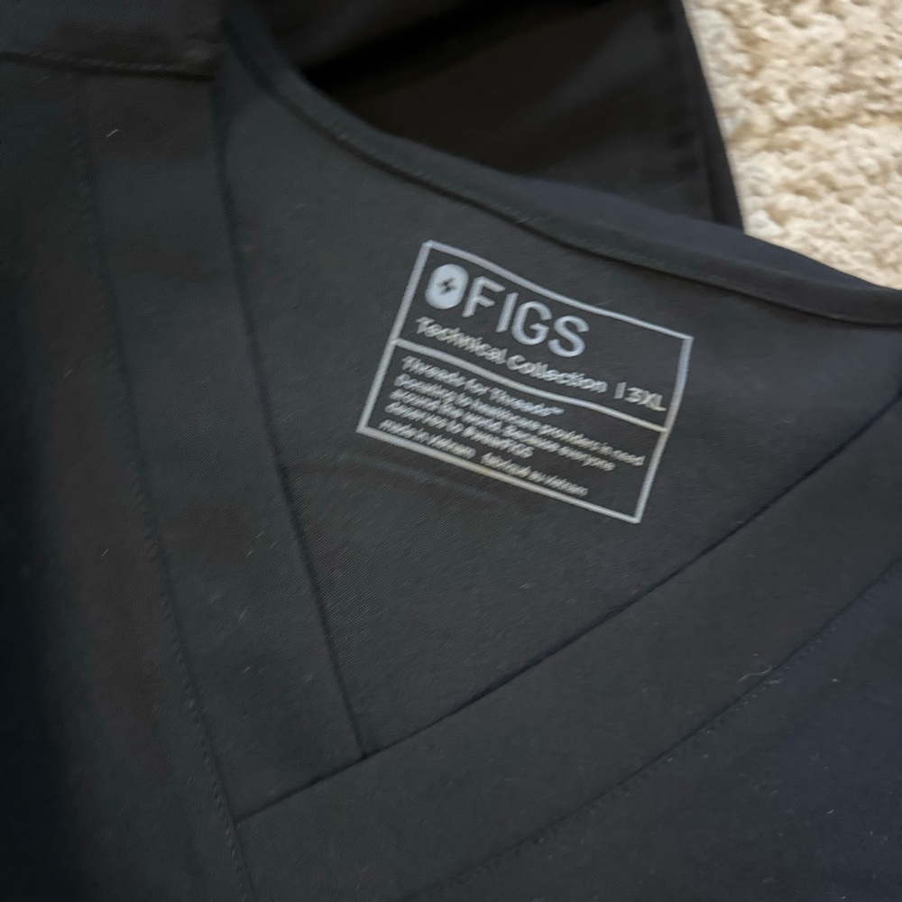 FIGS Technical Collection Mens Scrubs Top XXXL & Bottom XXL Set Black - Picture 3 of 16